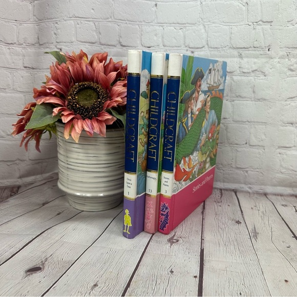 vintage 1994 Childcraft world Book Set with Illustrated Covers vol 1, 3, 13 - Picture 1 of 14